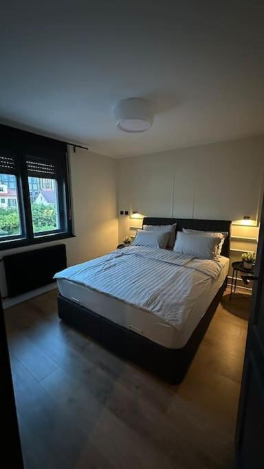 Privat House Lena With Garden&Free Parking Villa Ljubljana Buitenkant foto